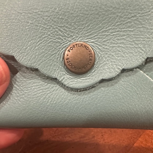 Portland Leather Card Holder - Picture 3 of 4